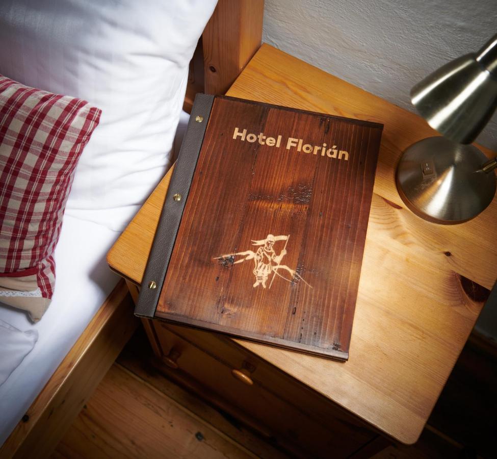 Wellness Hotel Florian Ceske Zleby Stozec Luaran gambar